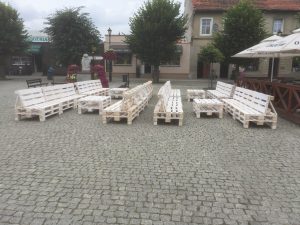 Wykonanie mebli drewnianych na Rynek w Prusicach